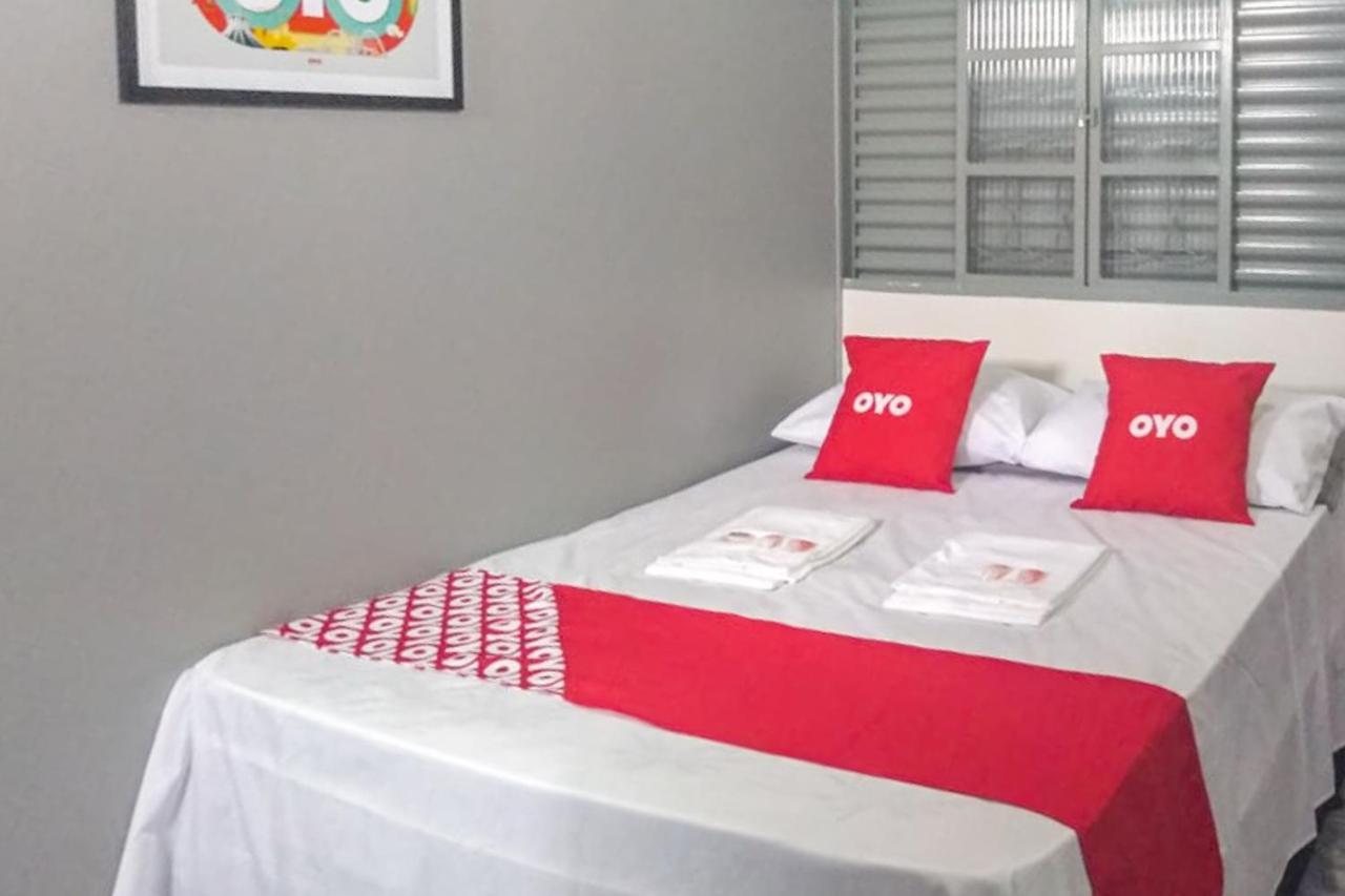 Oyo Hotel Esplanada, Brasilia Bagian luar foto
