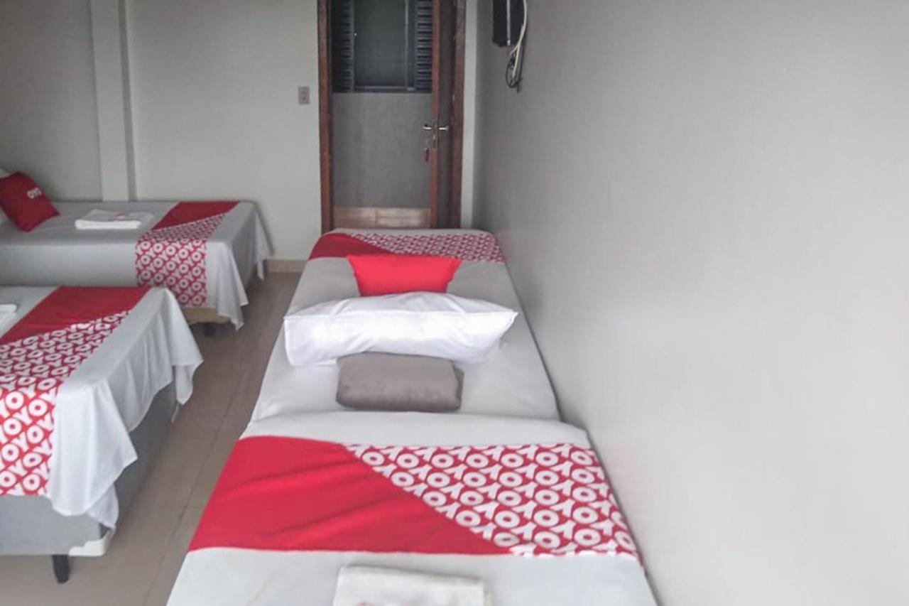 Oyo Hotel Esplanada, Brasilia Bagian luar foto